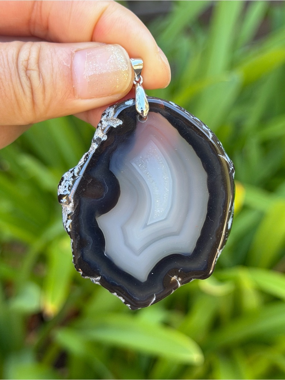 Natural Black and Gray Agate Slice Pendant Necklace Palo
